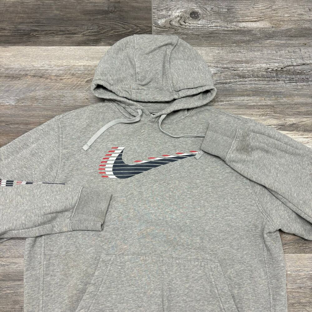 Nike Sportswear Gray Mens M Sleeve Hit Big Center Swoosh Club Pullover Hoodie